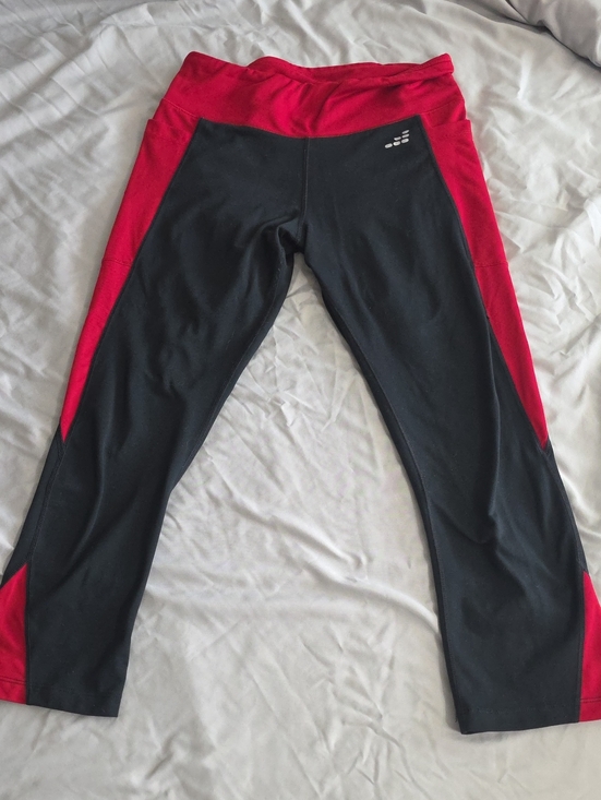 bcg Pants - bcg Black Leggings with Red Side Panels